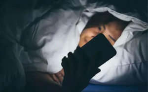 到底幾點(diǎn)睡覺算熬夜？補(bǔ)覺能補(bǔ)回來(lái)嗎？Nature & Cell子刊為您解答